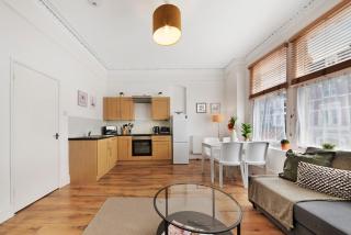 One Bedroom Flat Muswell Hill - First Floor - 2