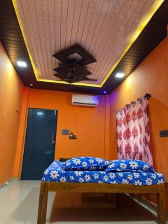 Shubhamkaroti Cottage AC Rooms - Alibaug - 3