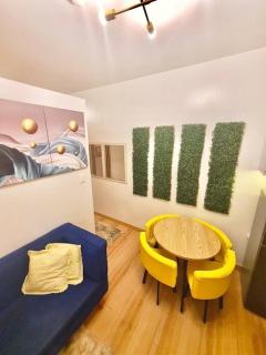 TREES RESIDENCE 2 Bedroom Fully Furnished Unit - Manila - 3