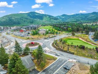 Canyons Village walk to Cabriolet Ski Lift, Gourmet Kitchen, Sleeps 7 - Park City - 7