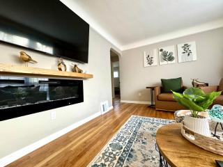 Parma Ranch with Hot Tub and Game and Media Room - Parma - 7