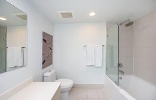 2 Bed & 2 Bath at Beachwalk With Pool Gym on 16fl - 2