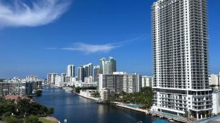 Amazing Family Studio at Beachwalk on Hallandale - Hallandale Beach - 3