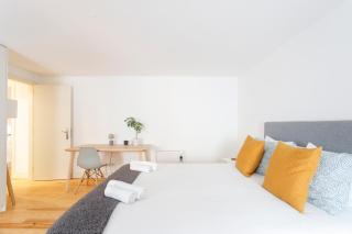 Suite in Cozy Apartment in Chiado in Shared House - Lissabon - 4