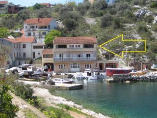 Apartments Durda - Sali - 0