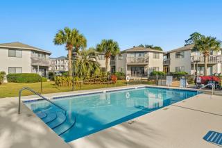 Outdoor Pool Private Patio Pet Friendly - Destin - 8