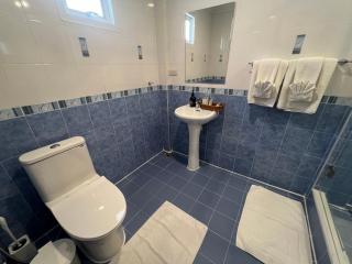 Pratamnak Residence Luxury Villas - 4
