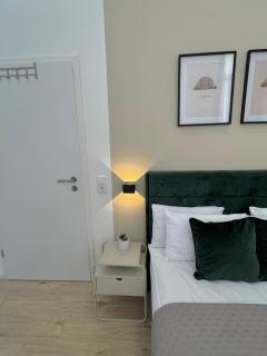 Heaven Homes - Doppelzimmer mit eigenem Bad - Düsseldorf - 8