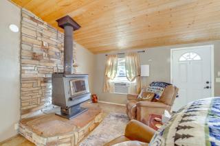 Mountain-View Home with Deck in Pine - Pine - 7