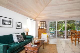 KBM Resorts FREE CAR International Colony Club 2-Bedroom Cottage True Essence of Hawaii ICC-11 - 3