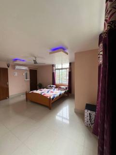 Camilla Retreat-Your Home, Our Hospitality! - Guwahati - 8