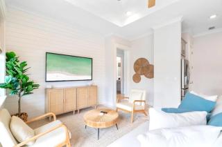 30 Bae by Stay on 30a - Pool, Bikes, Golf Cart - Inlet Beach - 3