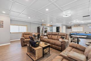 4000 SF, 20 Acre Gated Luxe Estate, Game Room, Pano View, Pool, Spa - 5