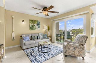 Haven Harbor Getaway - 0