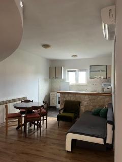 Apartments with parking space Sibenik - 23616 - 2