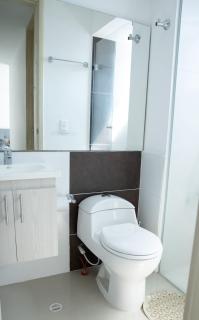 Elegante Apartamento en Rodadero Sur - Santa Marta - 7
