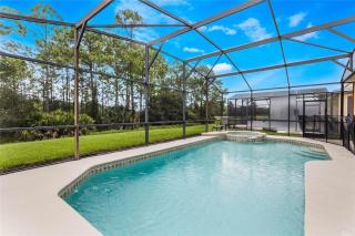 441 Luxurious Villa with Private Pool and Spa 6 Bedrooms 4 Bathrooms - Davenport - 7