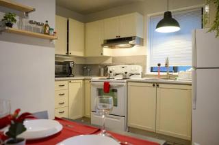 updated and cozy 2 bedroom unit, fully furnished, downtown, 32 days minimum - 4