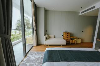 Roxy Beach Resort - Sematan - 4