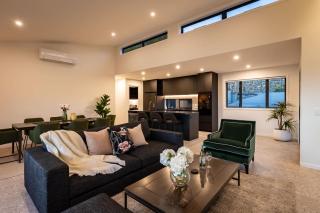 Summit Escape Hot Tub & Panoramic Beauty - 1