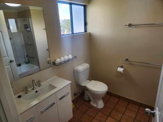 Coastal Breeze Studio- Steps from CBD,Stadium&Ferry - Townsville - 8