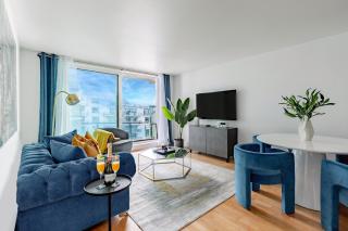 BEST THAMES VIEWS in TOWN! LARGE LUXXE NOMAD DESIGN FAMILY HOMES المساحة والأناقة تلتقي مع الراحة العربية - London - 1