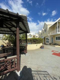 Under Renovation - Le Dauphin Villa 3 Bedroom 5min Walk to Beach - LB2 - Flic-en-Flac - 2