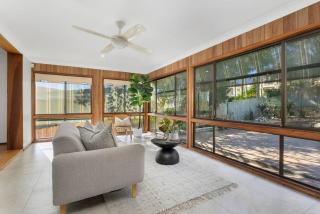 Sea Change - Shoal Bay - 9