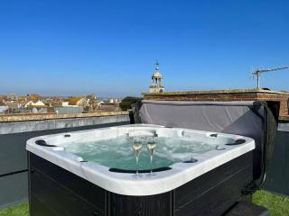 Harbourside Hot Tub Penthouse - Weymouth - 0