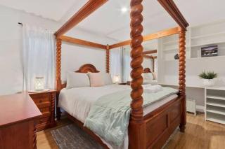 TheTree House Hobart Sleeps 8-2 Bath - Taroona - 2