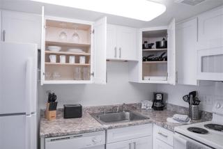 108 Fully Furnished 1BR Suite-Prime Location - Scottsdale - 7