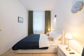 Jurisic Nest, next to main square - Zagreb - 9