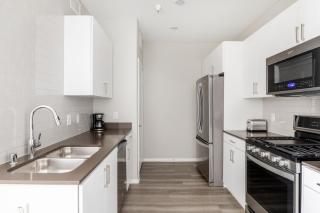 Playa Vista 1BR w Gym Pool nr hiking LAX-647 - 5