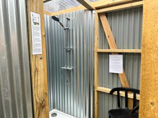 Lakeside Glamping Firecrest - Saint Columb Major - 1