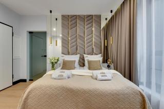 DOKI Living & Foodhall by Downtown Apartments - 6