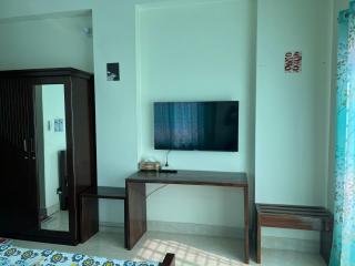 Fully furnished, one bedroom apartment with kitchen, washroom etc B007 - Dhaka - 6
