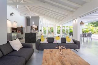 Villa Inès - Belle maison climatisée avec piscine - Saint-François - 9