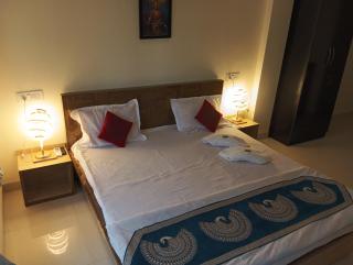 Hotel SHIVASHRAY Luxury Stays & Inn - 2
