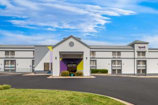 Spark by Hilton Wichita East - Wichita - 8