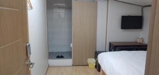 Stayin Myeongdong Guesthouse - Foreigners only - 9
