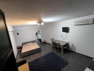 Centre Apartment - 1
