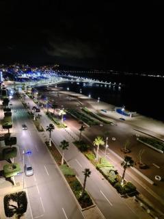 Charming Seaside Apartment in Nice - Nador - 0