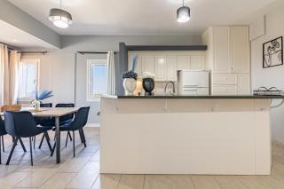 Istamnos Villa with Shared Swimming Pool - Heraklion - 5