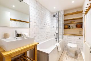 Tranquil 2 Bedroom Apartment in East London - Londra - 6