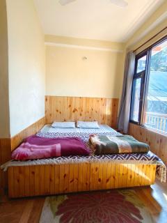 त्रिnity homestay - 8