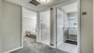 Great Apartment - 4 Bedrooms in London - 4