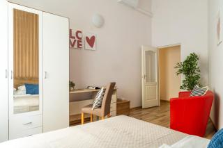 Urban Lights Apartment in Downtown Budapest - Budapest - 6
