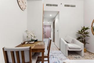 Urban Luxe Studio in Dubai - 5