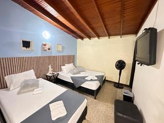 casa para 16 personas laureles - Medellín - 6