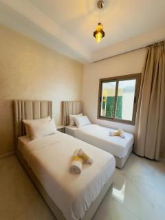 Comfort Stay & Private Terrace in Secure Area - Fès - 2